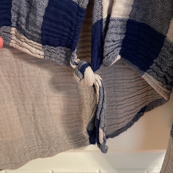 Checkered sweater top- Cloth & Stone - Picture 4 of 6